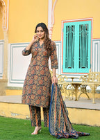 Urban Grace Straight Cotton Suit Set