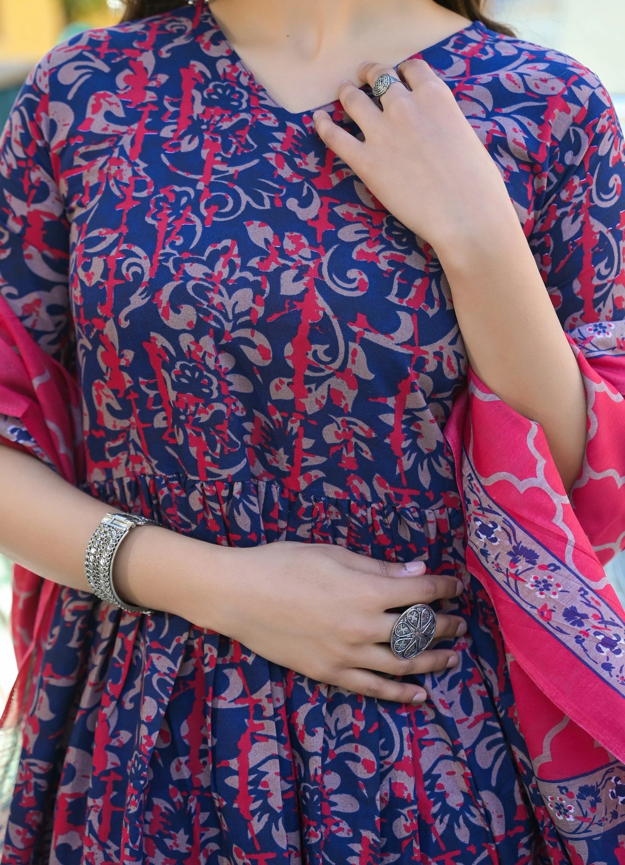 Women€™s Viscose Navy Blue Anarkali Kurta and Pant Set with Dupatta