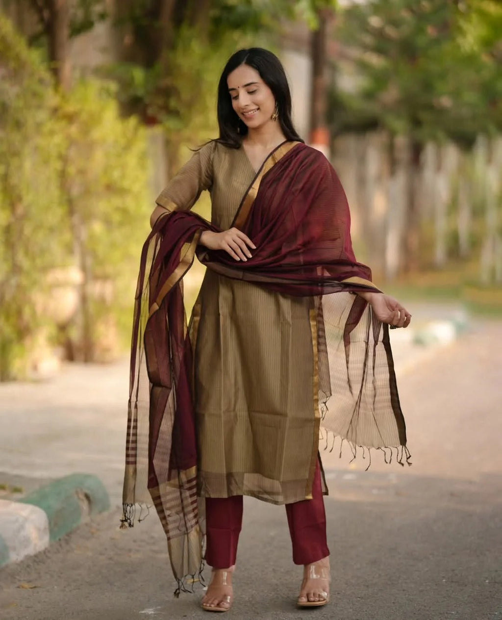 Elegance Woven Maheshwari Silk Suit Set