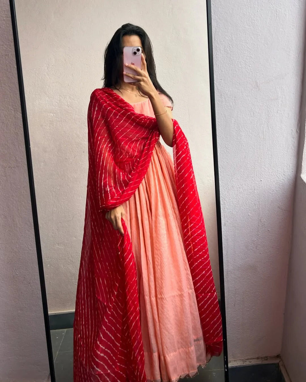 LEHAR- RED